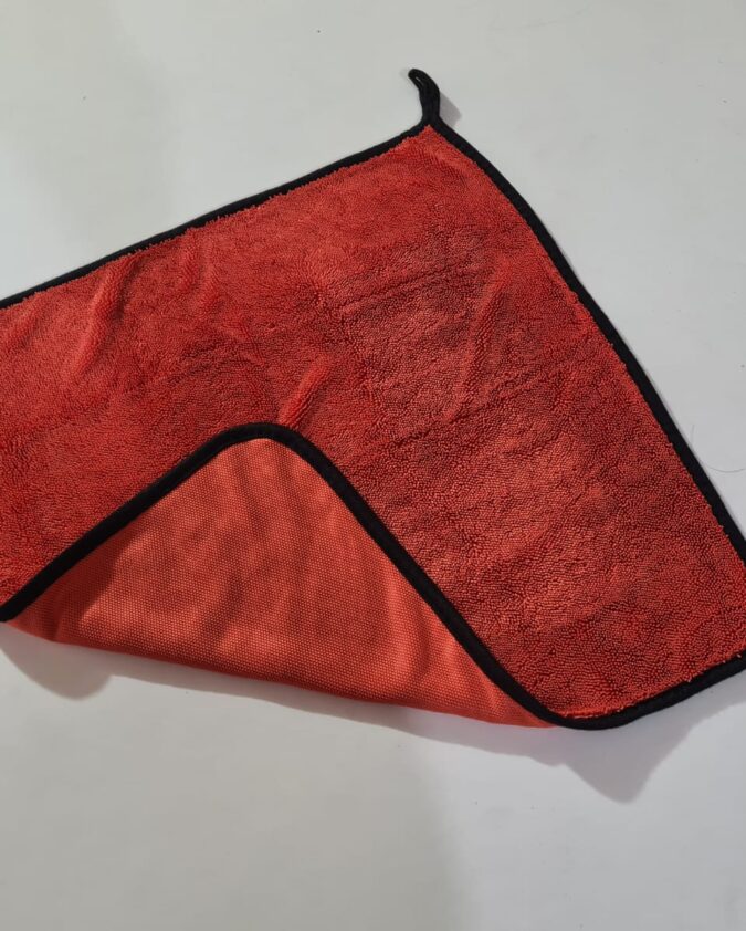 Medium Quality 40x40 cm Water Magnet Microfiber Drying Towel